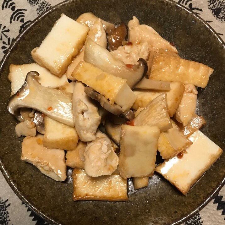 ささみと厚揚げ キノコのピリ辛炒め レシピ 作り方 By ボンド子 楽天レシピ ささみと厚揚げ キノコのピリ辛炒め レシピ 作り方 By ボンド子 楽天レシピ